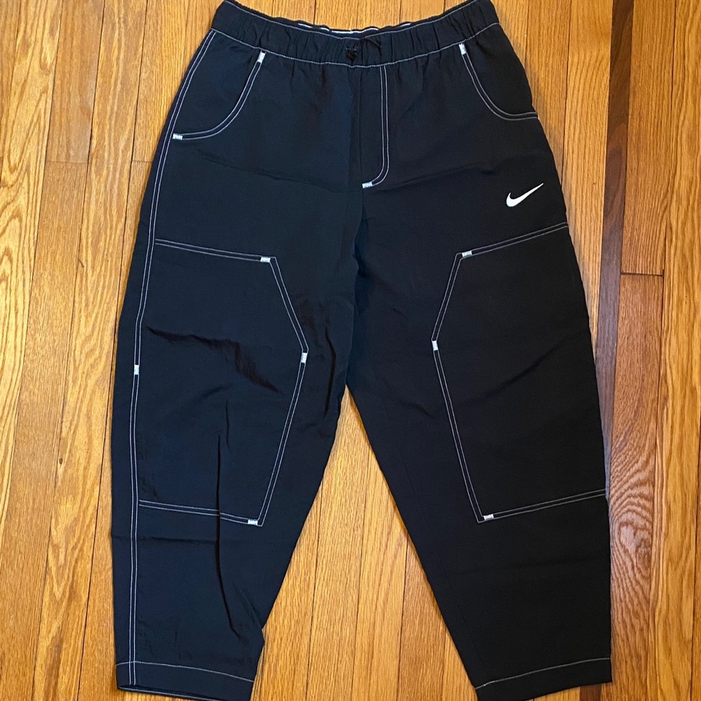 Nike Women’s Black Cargo Pants